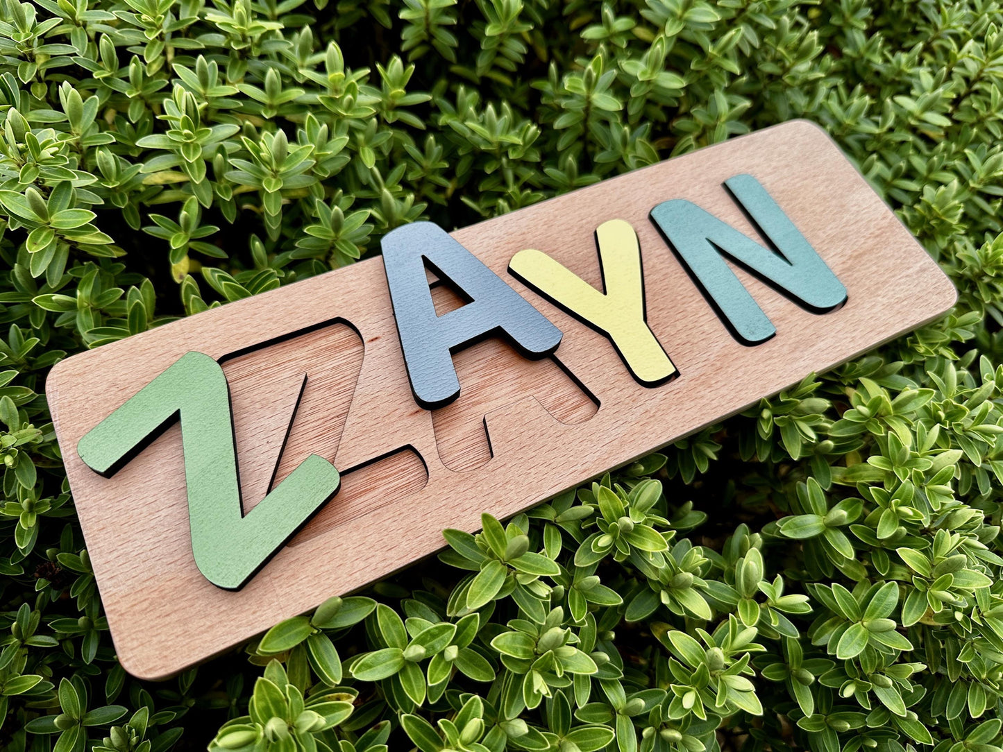 Knotty English Name Puzzle